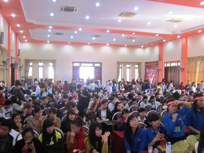 Tưng bừng ngày hội Chủ Nhật Đỏ tại Thanh Hóa - ảnh 1