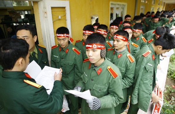Sinh viên học viện Hậu Cần nô nức tham gia Ngày Chủ Nhật Đỏ - ảnh 10