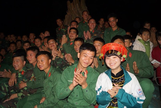 Đêm dạ hội lung linh của tuổi trẻ Quân đội - ảnh 12