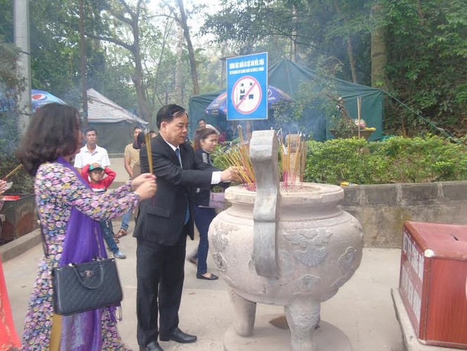 Dâng hương tưởng niệm các Vua Hùng - ảnh 7