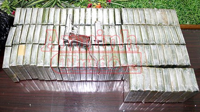 Dùng xe tải vận chuyển 103 bánh heroin - ảnh 1