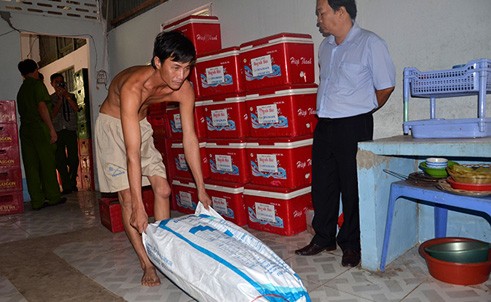 Thực nghiệm hiện trường vụ 'xác chết trôi sông quay về nhà mẹ' - ảnh 9