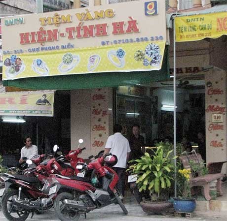 Đề nghị truy tố băng nhóm trộm vàng lớn nhất miền Tây - ảnh 2
