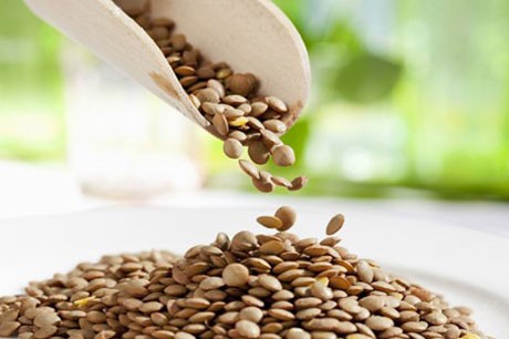 19 tục lệ đón năm mới kỳ lạ trên thế giới - ảnh 3