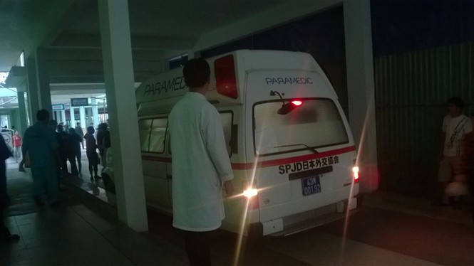 Tập dượt chuẩn bị đón ông Nguyễn Bá Thanh về nước trị bệnh - ảnh 4