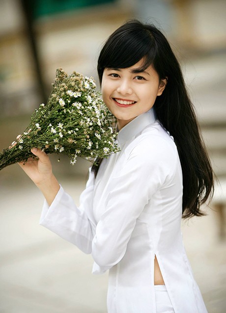 Vẻ đẹp dịu ngọt của các nữ sinh trường Giao thông - ảnh 3