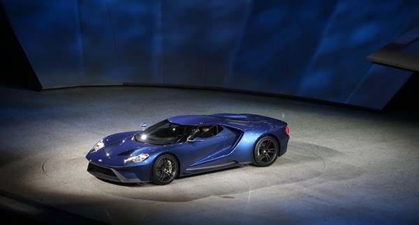 Ford trình làng siêu xe cạnh tranh Ferrari - ảnh 7