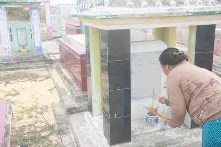Người đàn bà vô tình 'cưới' thêm người chết - ảnh 1