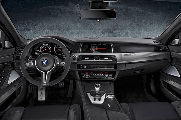 Tỷ phú Mỹ chi 700.000 USD mua BMW M5 bản đặc biệt - ảnh 7