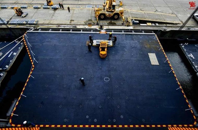 Tận mục qui trình lắp ráp ổ ạt bom thông minh JDAM Mỹ - ảnh 1