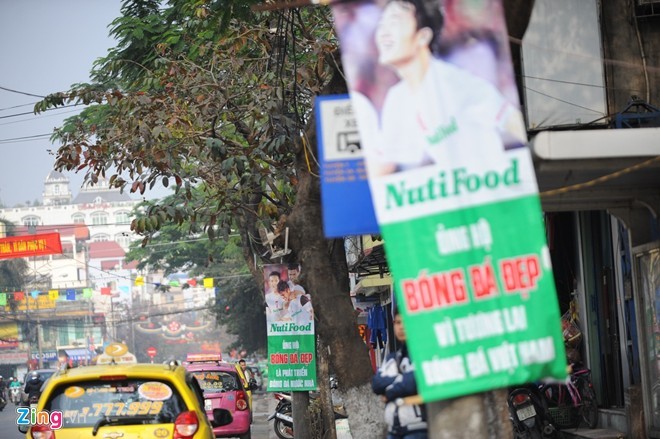 Dân phe đánh nhau giành vé xem trận Hải Phòng - HAGL - ảnh 9