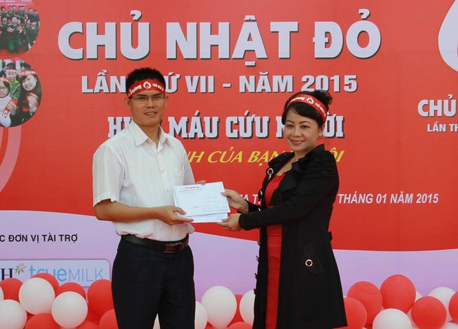 Sôi động chương trình Chủ Nhật Đỏ tại Đắk Lắk - ảnh 2