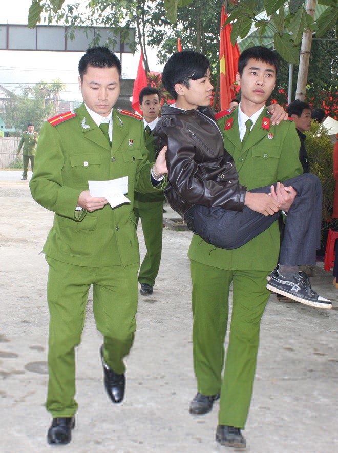 Xuân tình nguyện ở Cẩm Thủy - ảnh 2