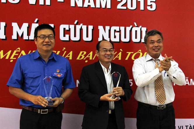 Chủ nhật Đỏ Khánh Hòa tiếp nhận 364 đơn vị máu - ảnh 7