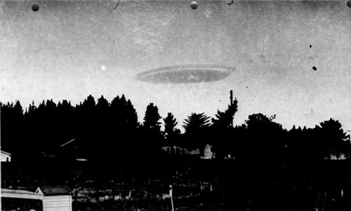 Hé lộ dự án “Sách xanh” bí mật về UFO của Mỹ - ảnh 2