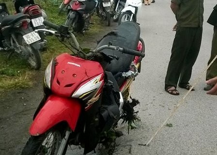 Tự phi xe xuống mương, nam thanh niên tử vong - ảnh 2