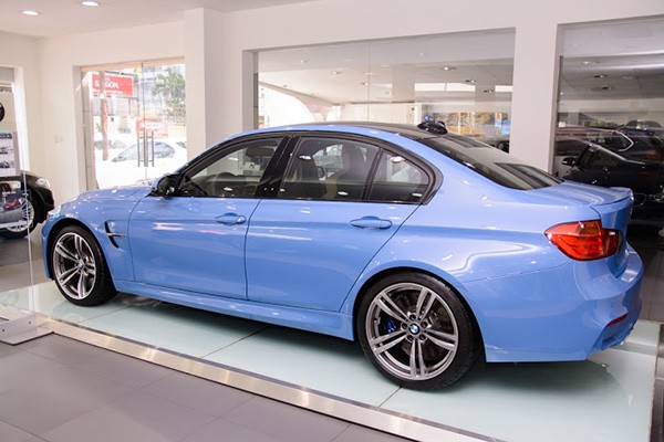 Chi tiết BMW M3 sedan 2015 màu độc tại Việt Nam - ảnh 2