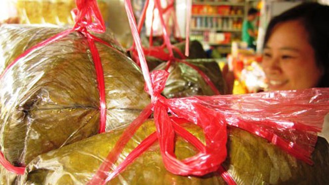 Chán giò bò, thực khách săn mua giò... đà điểu - ảnh 1