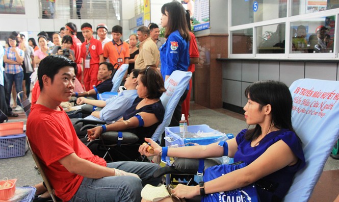 Hành trình Đỏ TPHCM 2016 góp hơn 700 đơn vị máu - ảnh 2