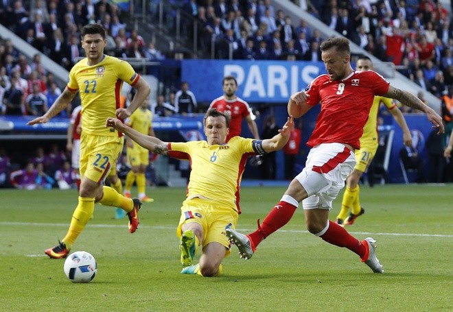 EURO 2016: Chiến địa chôn vùi những 'đại pháo' - ảnh 6