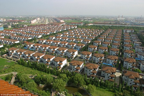 Ngôi làng toàn đại gia ở Trung Quốc - ảnh 1