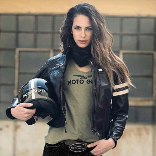 Sự quyến rũ 'chết người' của những nữ biker - ảnh 4