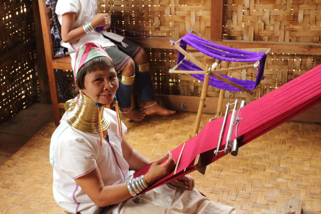 Bộ tộc phụ nữ 'hươu cao cổ' ở Myanmar trước nguy cơ mai một - ảnh 7