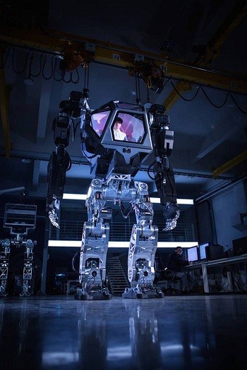 Robot cao 4 m giống hệt cỗ máy sát thủ trong phim Avatar - ảnh 1