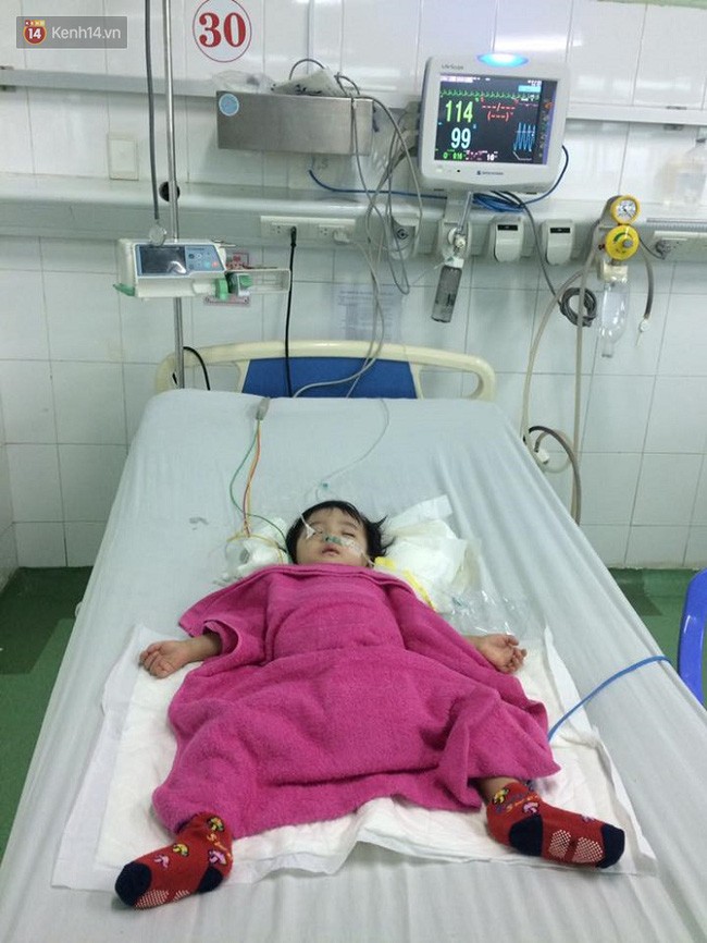 Bé 13 tháng tuổi bị chấn thương sọ não: Cô giáo một mực kêu oan - ảnh 2