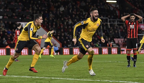 Arsenal thoát thua sau khi bị dẫn ba bàn - ảnh 1