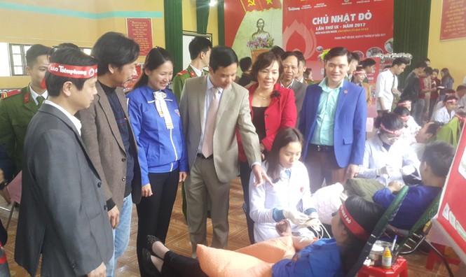 Tưng bừng ngày hội Chủ nhật Đỏ 2017 tại Yên Bái - ảnh 4