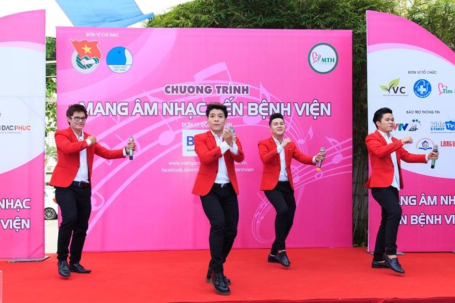 Gala đặc biệt 5 năm “Mang âm nhạc đến bệnh viện” - ảnh 1