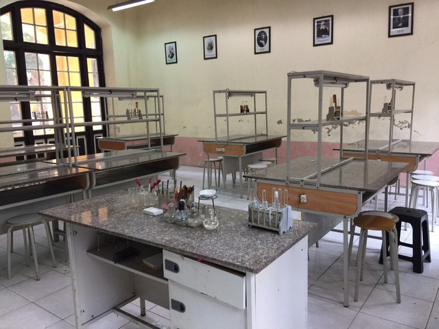 Mới nhất vụ nổ phòng thí nghiệm khiến nữ sinh bỏng nặng - ảnh 1