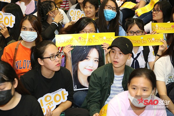 YoonA (SNSD) không khiến fan Việt thất vọng khi chờ đến nửa đêm - ảnh 4
