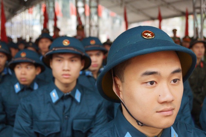 3.500 thanh niên Hà Nội lên đường nhập ngũ - ảnh 3
