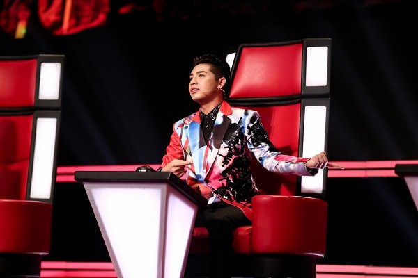 Trở lại The Voice, học trò cố nhạc sĩ Trần Lập khiến Thu Minh sụt sùi - ảnh 4