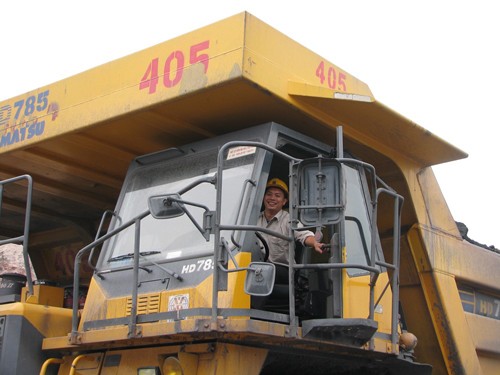 Chiêm ngưỡng dàn siêu xe tải giá 100 tỷ đồng ở Việt Nam - ảnh 8