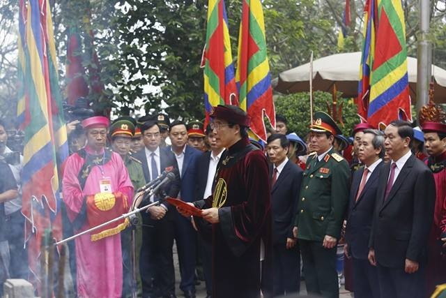 Chủ tịch nước dâng hương tưởng nhớ các Vua Hùng - ảnh 3