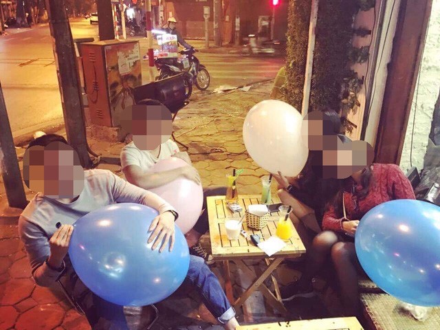 Học trò ‘Khóc như ma làm’ vì bóng cười và chất gây nghiện - ảnh 3
