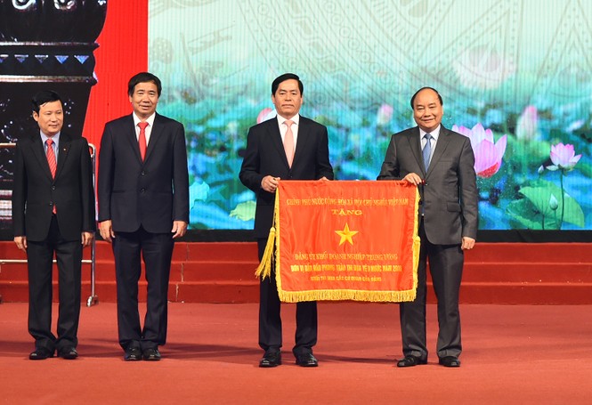 Thủ tướng mong doanh nghiệp nhà nước chống tình trạng “sân sau“ - ảnh 1
