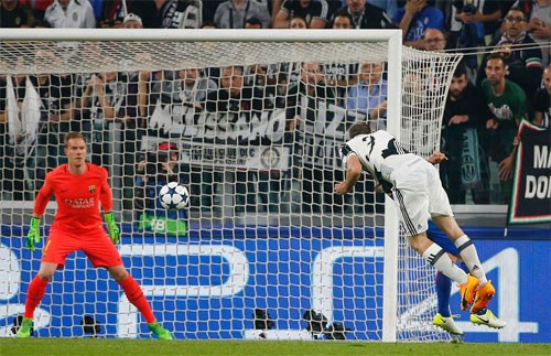 Juventus thắng đậm Barca ở tứ kết lượt đi - ảnh 2