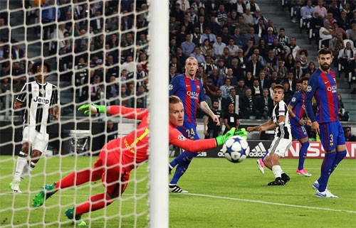 Juventus thắng đậm Barca ở tứ kết lượt đi - ảnh 1