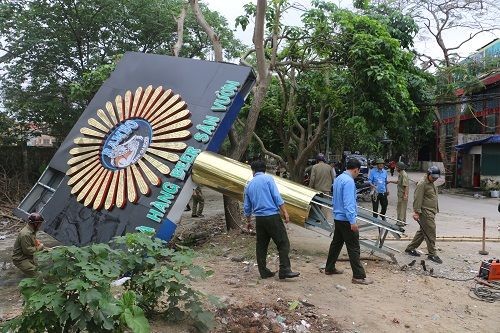 Mục kích ngày đầu ra quân dẹp loạn vỉa hè tại Vinh - ảnh 2