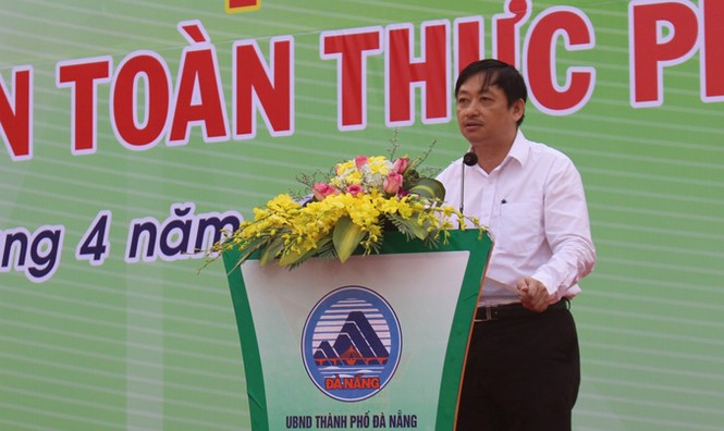Đà Nẵng ra quân chống thực phẩm bẩn, rượu giả - ảnh 1