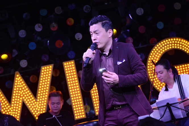 Lam Trường 'lì xì' khán giả thủ đô trong show diễn đầu năm - ảnh 3