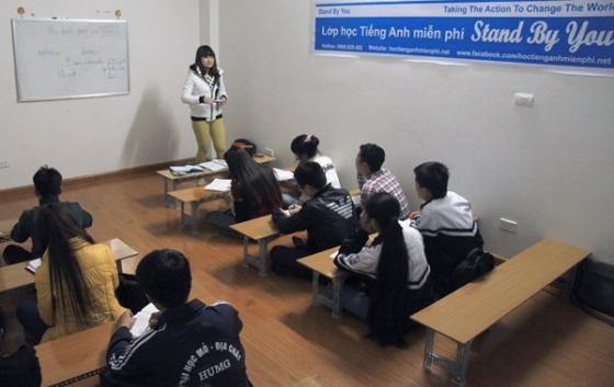 9x bán bóng bay, mở trung tâm dạy ngoại ngữ miễn phí - ảnh 1