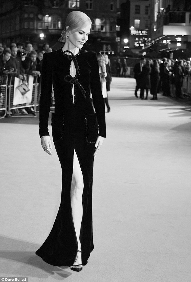 bộ phim,Nicole Kidman,trình chiếu,khách mời,say mê,photo,Australia,London, Dev Patel, Triệu phú khu ổ chuột, phim Lion, thiên nga nước Úc - ảnh 11