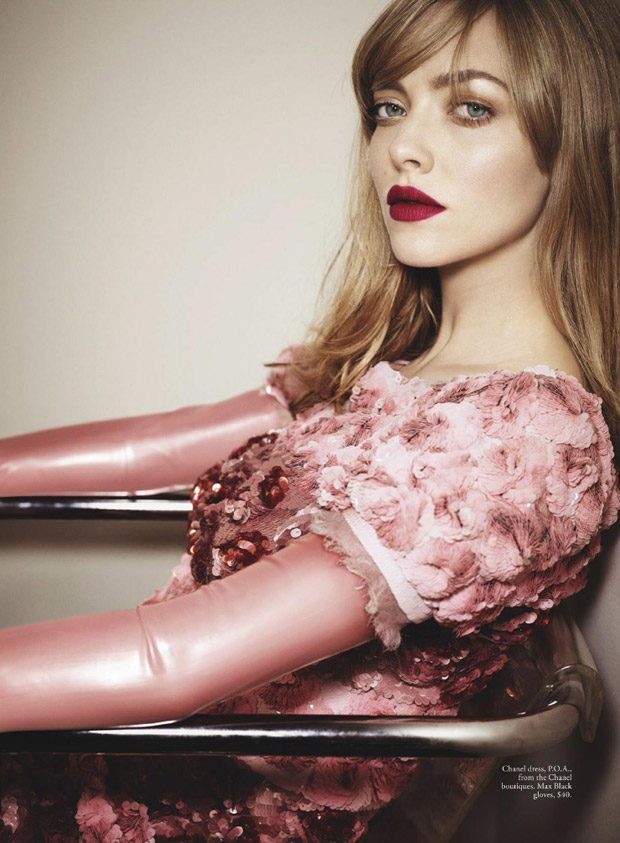 phim,khán giả,bạn diễn,tài tử,Mamma Mia,Amanda Seyfried,cô nàng lắm chiêu,Vogue, Cô gái quàng khăn đỏ, Red Riding Hood - ảnh 2