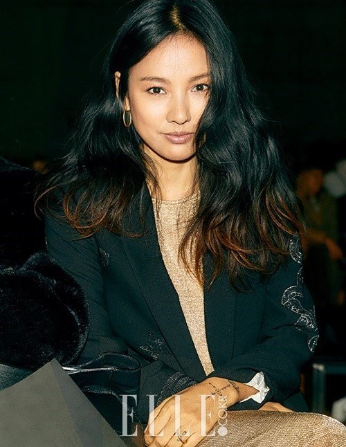 'Nữ hoàng Kpop' Lee Hyori tái xuất quá đỗi gợi cảm - ảnh 9
