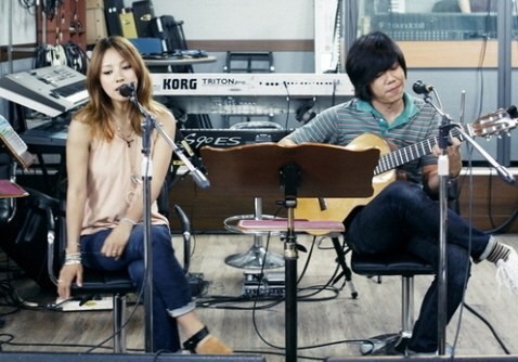 'Nữ hoàng Kpop' Lee Hyori tái xuất quá đỗi gợi cảm - ảnh 7